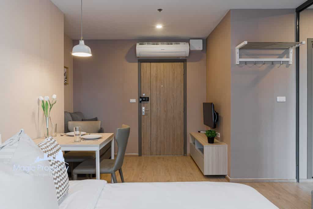 Studio UNIT Fully Furnished For Sale or Rent in IDEO O2 Condominium, Bang na, Bangkok