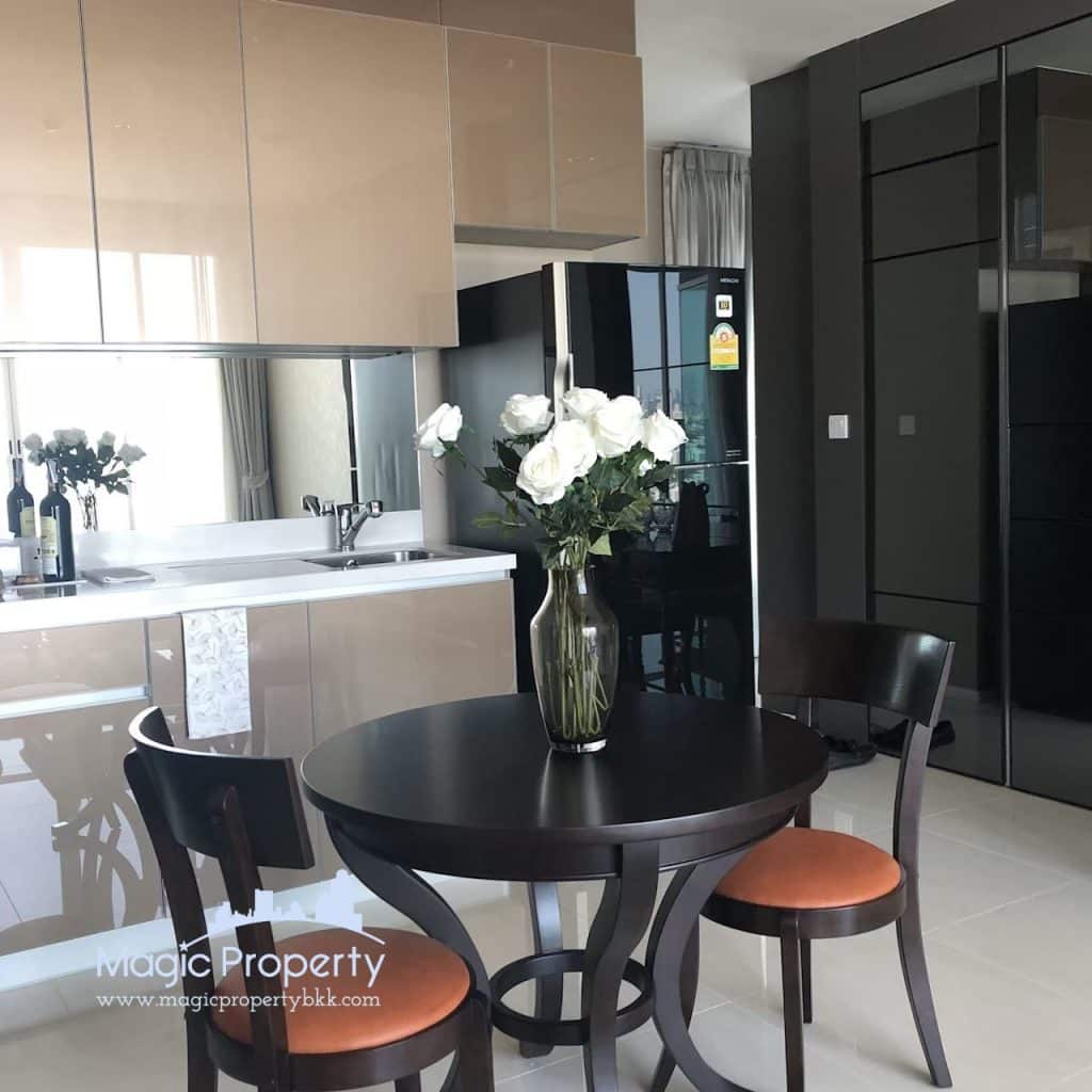 2 Bedroom Condominium For Sale in Menam Residences Condominium, Wat Phraya Krai, Bang Kho Laem, Krung Thep Maha Nakhon 10120