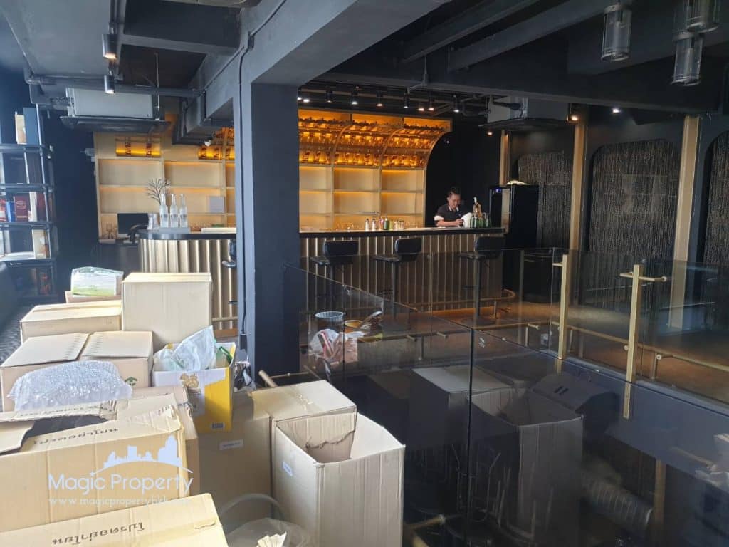 Park Avenue Commercial Space For Rent on Main road Soi Sukhumvit 63 (Ekkamai) Near Don Donki Mall