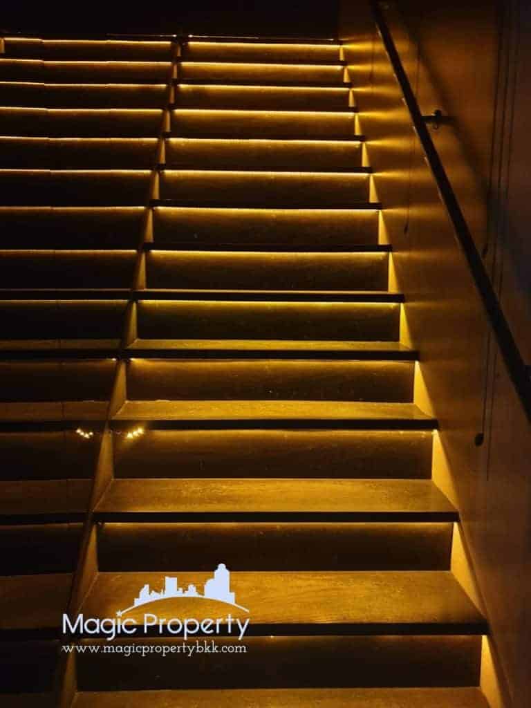 Park Avenue Commercial Space For Rent on Main road Soi Sukhumvit 63 (Ekkamai) Near Don Donki Mall