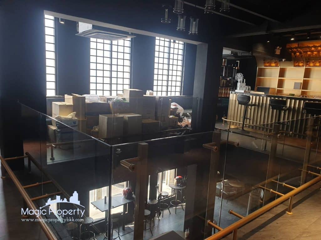 Park Avenue Commercial Space For Rent on Main road Soi Sukhumvit 63 (Ekkamai) Near Don Donki Mall