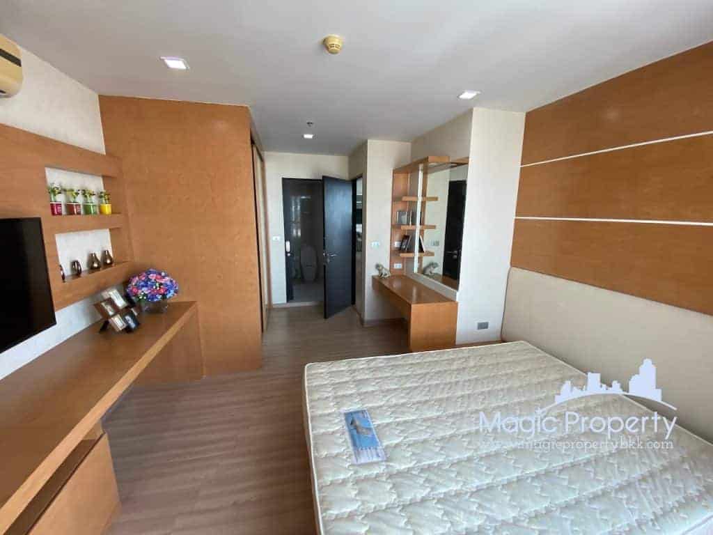 3 Bedroom Condominium For Sale in Sky Walk Condominium, Phra Khanong, Watthana, Bangkok 10110 