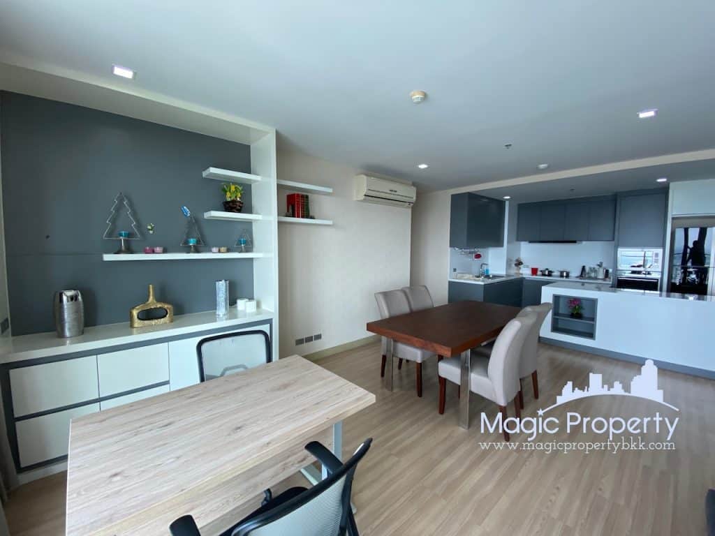 3 Bedroom Condominium For Sale in Sky Walk Condominium, Phra Khanong, Watthana, Bangkok 10110 