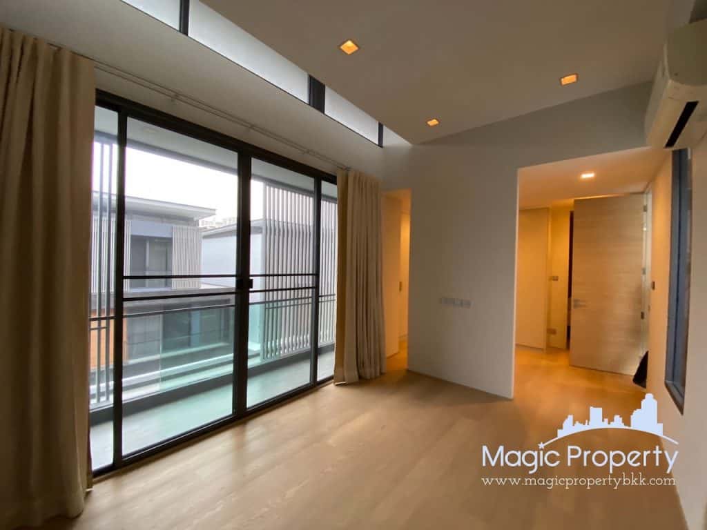 4 Bedrooms Single House For Sale in The Honor Single House Project, Khlong Chaokhunsing, Wang Thonglang, Bangkok 10310