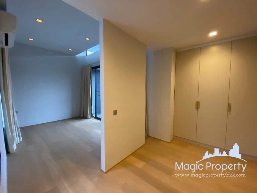 4 Bedrooms Single House For Sale in The Honor Single House Project, Khlong Chaokhunsing, Wang Thonglang, Bangkok 10310