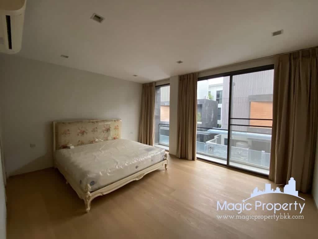 4 Bedrooms Single House For Sale in The Honor Single House Project, Khlong Chaokhunsing, Wang Thonglang, Bangkok 10310