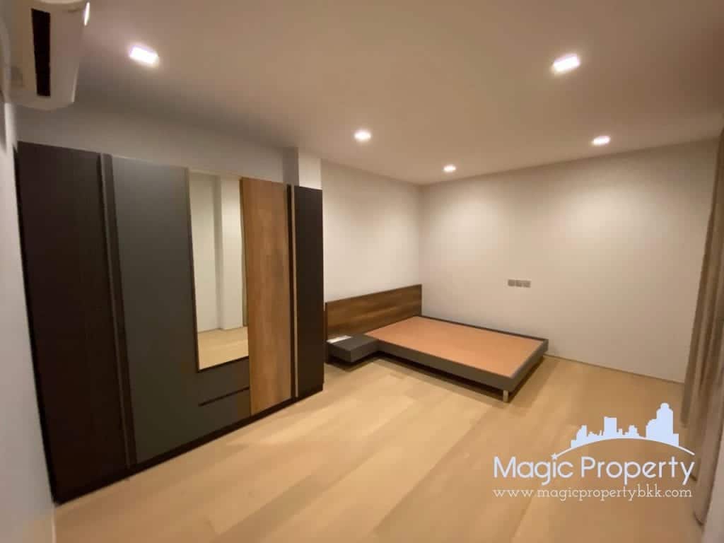 4 Bedrooms Single House For Sale in The Honor Single House Project, Khlong Chaokhunsing, Wang Thonglang, Bangkok 10310
