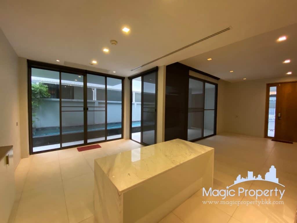 4 Bedrooms Single House For Sale in The Honor Single House Project, Khlong Chaokhunsing, Wang Thonglang, Bangkok 10310