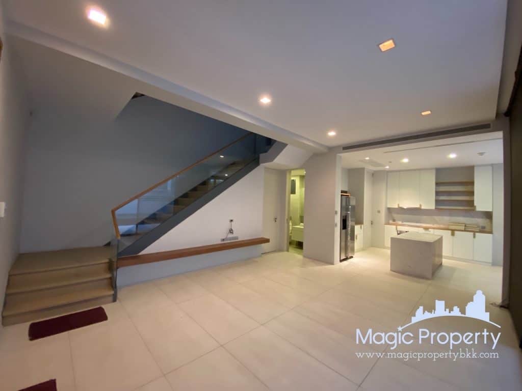 4 Bedrooms Single House For Sale in The Honor Single House Project, Khlong Chaokhunsing, Wang Thonglang, Bangkok 10310