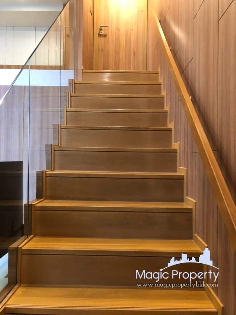 1 Bedroom Duplex Condominium For Rent in Siamese Exclusive 31. Located at Soi Sukhumvit 31, Khlong Toei Nuea, Watthana, Bangkok..