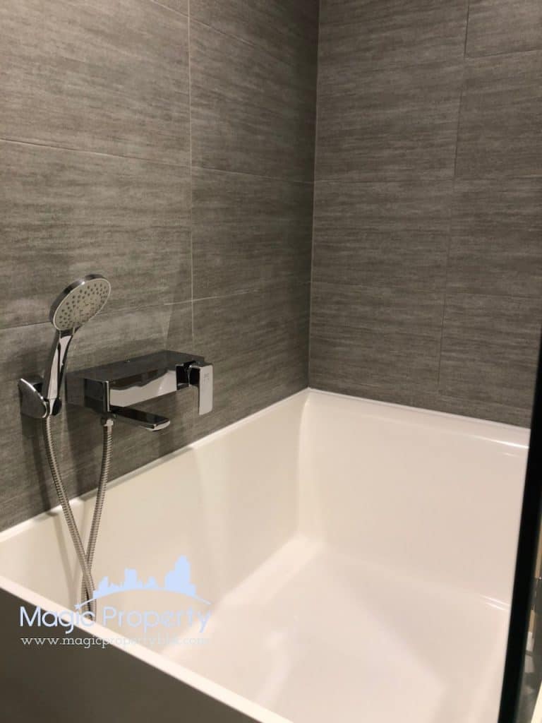 1 Bedroom Duplex Condominium For Rent in Siamese Exclusive 31. Located at Soi Sukhumvit 31, Khlong Toei Nuea, Watthana, Bangkok..