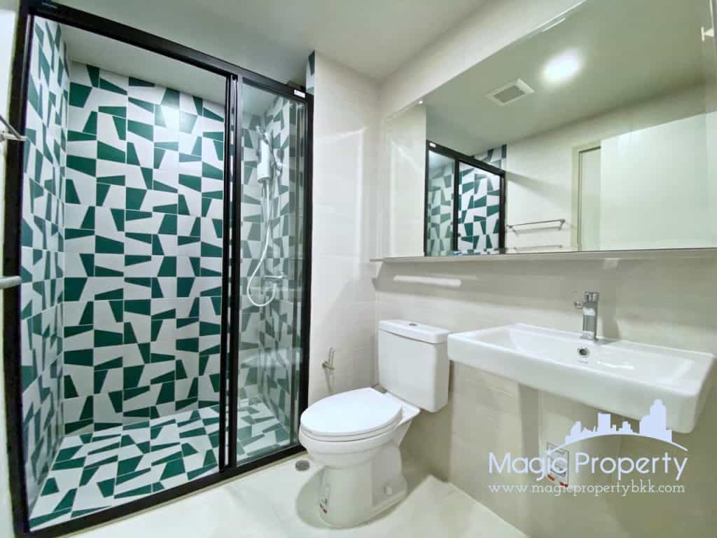 1 Bedroom For Rent in The Base Sukhumvit 50. Located at Roem Charoen Alley, Phra Khanong, Khlong Toei, Bangkok. Near BTS Onnut 1.2 km..