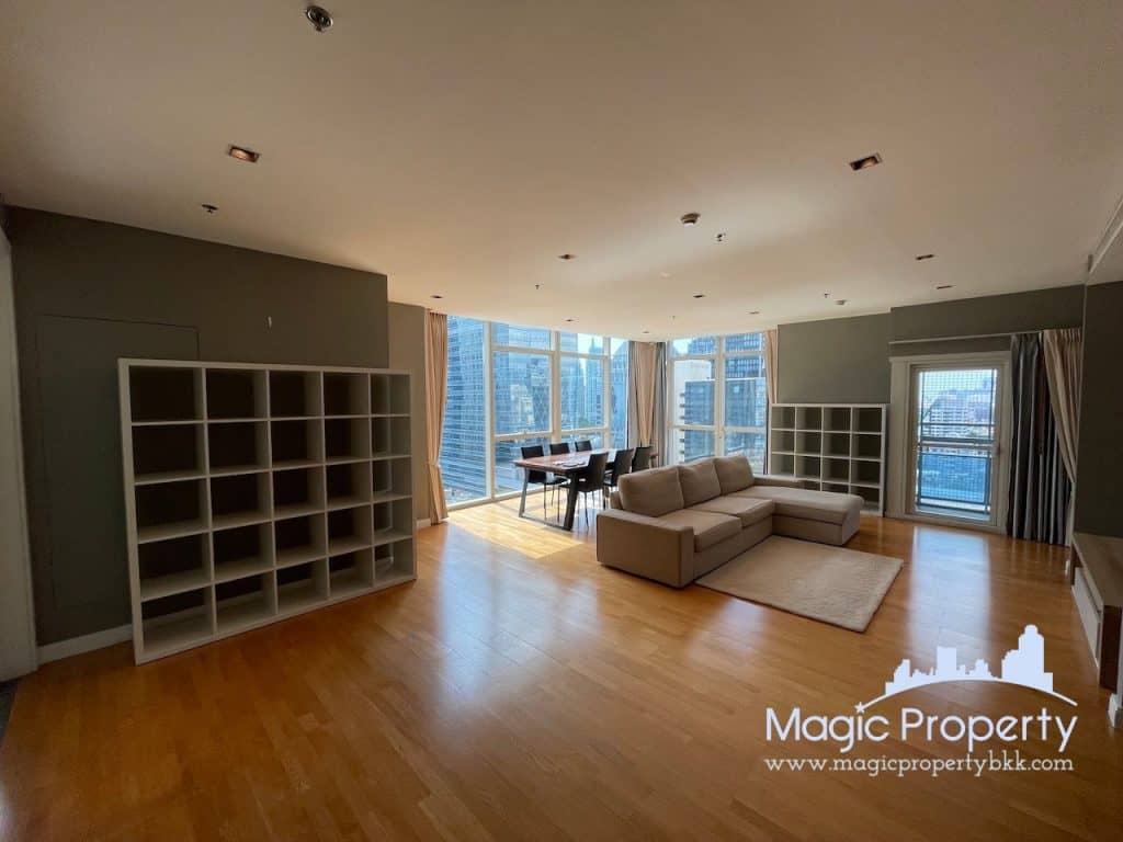 3 Bedroom Condominium For Rent in Athenee Residence. Located at Withayu Rd, Khwaeng Lumphini, Khet Pathum Wan, Bangkok. Near BTS Phloen Chit..