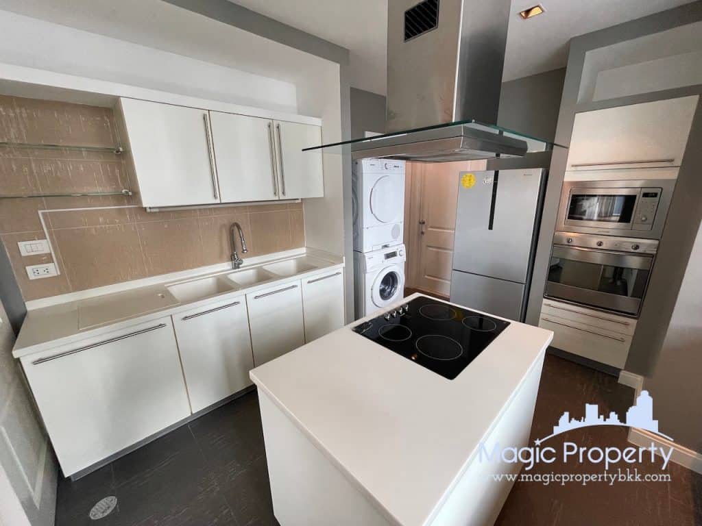 3 Bedroom For Rent in Athenee Residence Condominium, Lumphini, Pathum Wan, Bangkok