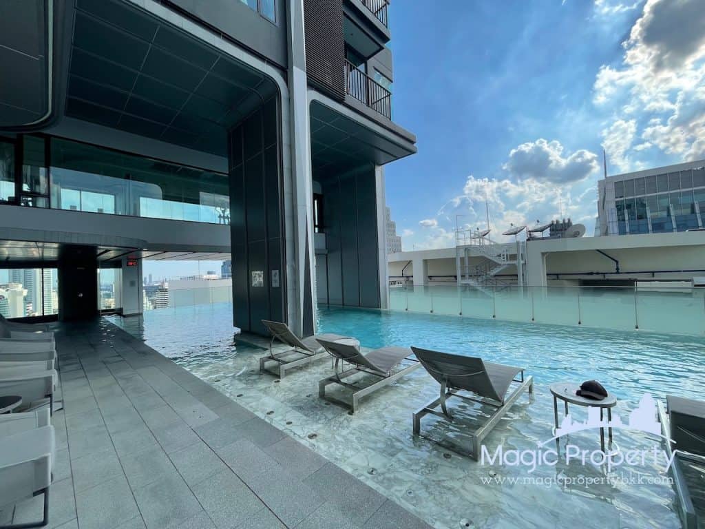 2 Bedroom for Rent in Edge Sukhumvit 23, Khlong Toei Nuea, Watthana, Bangkok 10110. Near BTS Asok around 420 meters...