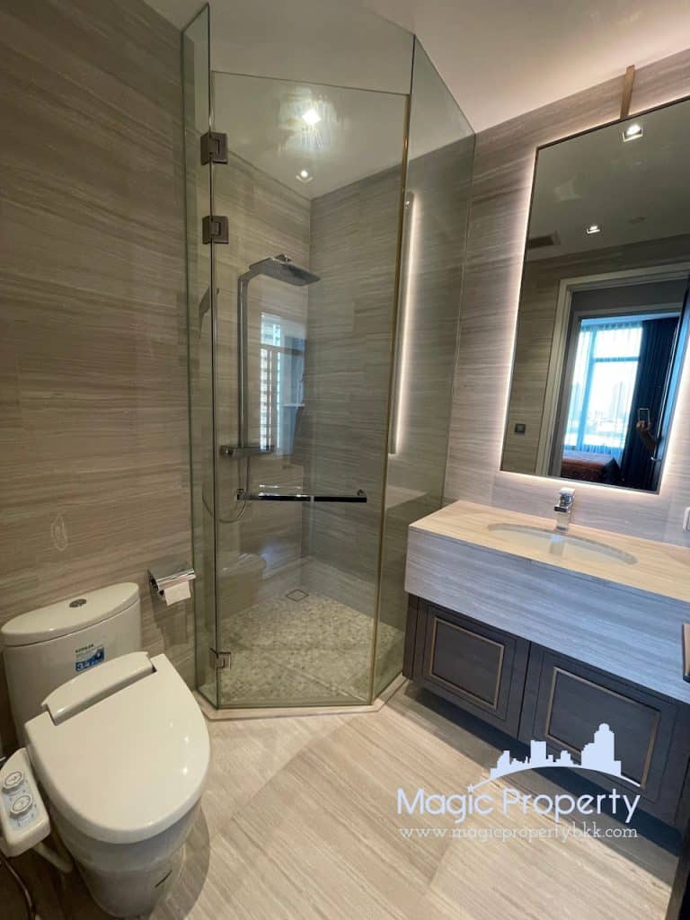 2 Bedroom for Rent in The Diplomat 39 Condominium, Khlong Tan Nuea, Watthana, Bangkok