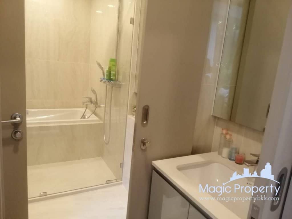 2 Bedroom Condominium in Chewathai Residence Thonglor. Located at Soi Chaem Chan, Khlong Tan Nuea, Watthana, Bangkok 10110...2 Bedroom Condominium For Rent in Chewathai Residence Thonglor. Located at Soi Chaem Chan, Khlong Tan Nuea, Watthana, Bangkok 10110...