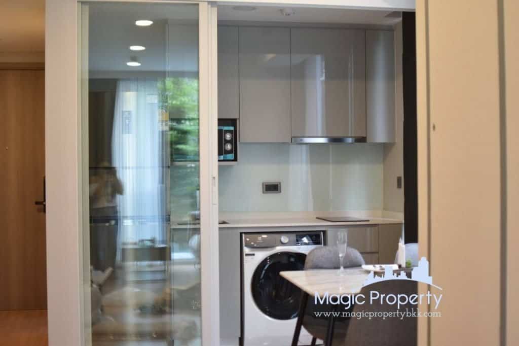 2 Bedroom Condominium in Chewathai Residence Thonglor. Located at Soi Chaem Chan, Khlong Tan Nuea, Watthana, Bangkok 10110...2 Bedroom Condominium For Rent in Chewathai Residence Thonglor. Located at Soi Chaem Chan, Khlong Tan Nuea, Watthana, Bangkok 10110...