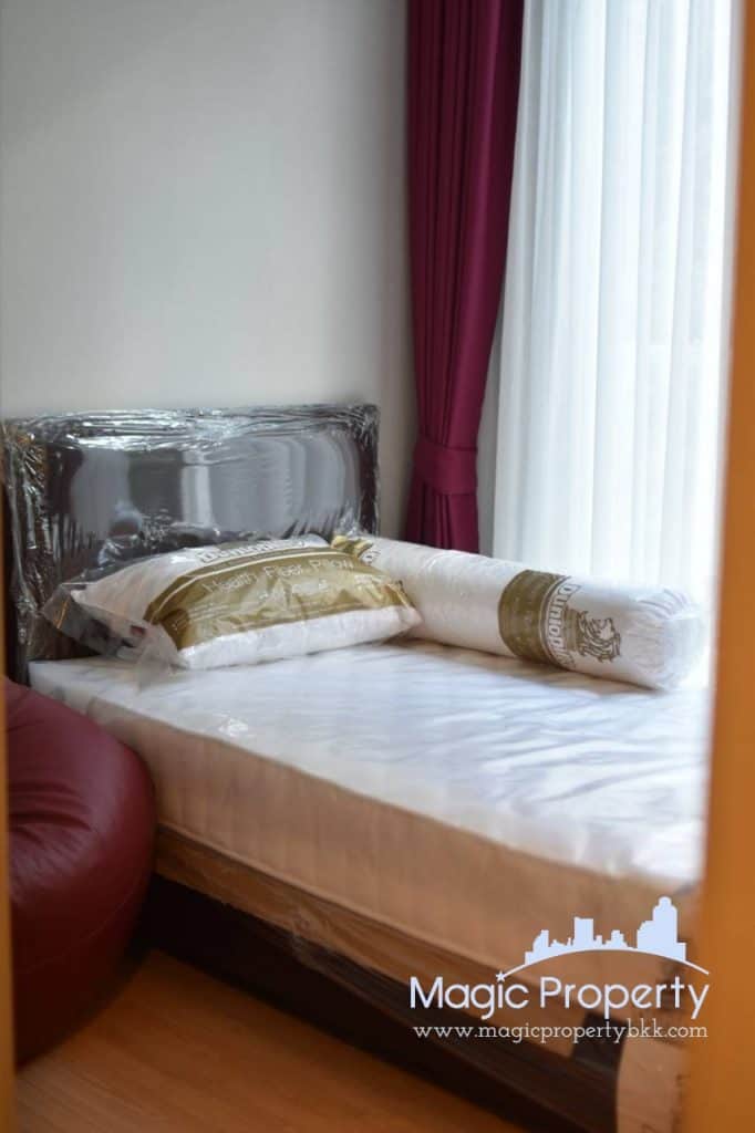 2 Bedroom Condominium in Chewathai Residence Thonglor. Located at Soi Chaem Chan, Khlong Tan Nuea, Watthana, Bangkok 10110...2 Bedroom Condominium For Rent in Chewathai Residence Thonglor. Located at Soi Chaem Chan, Khlong Tan Nuea, Watthana, Bangkok 10110...