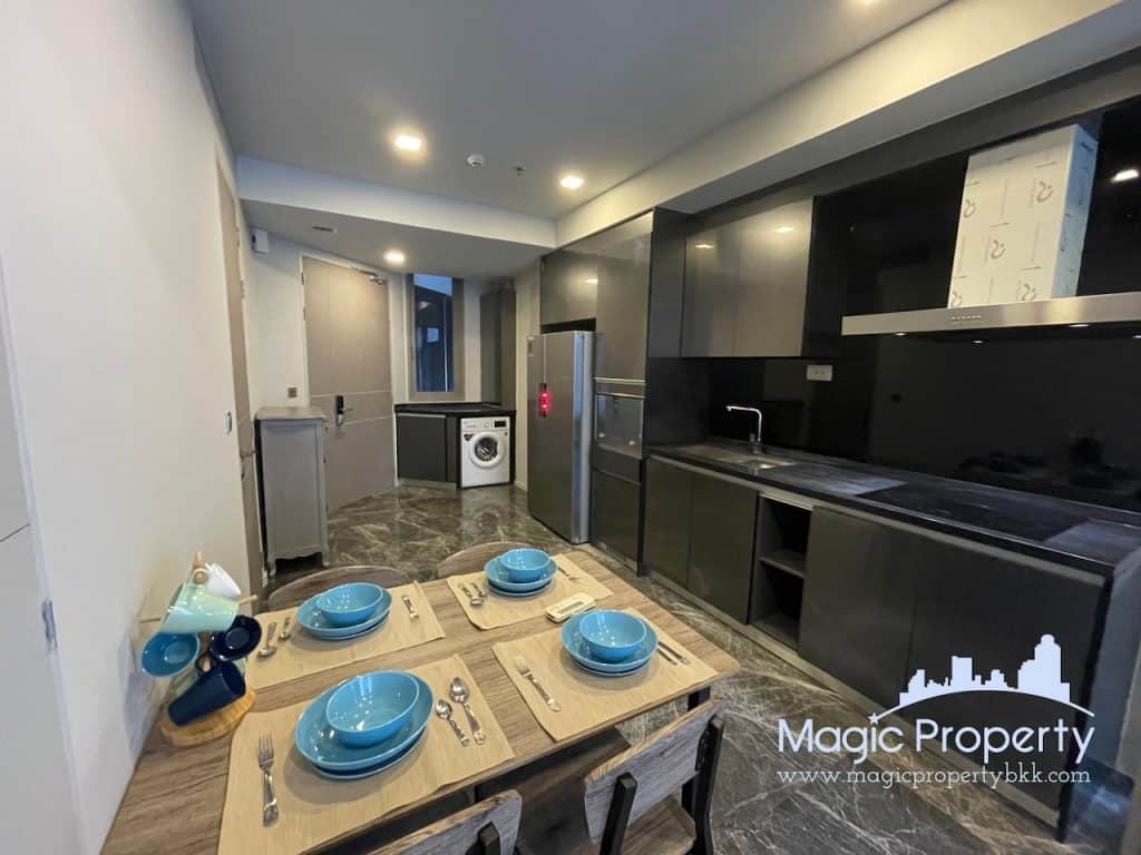 2 Bedroom Condominium For Sale in Ashton Residence 41. Located Soi Sukhumvit 41, Khlong Tan Nuea, Watthana, Bangkok. Near BTS Phrom Phong..