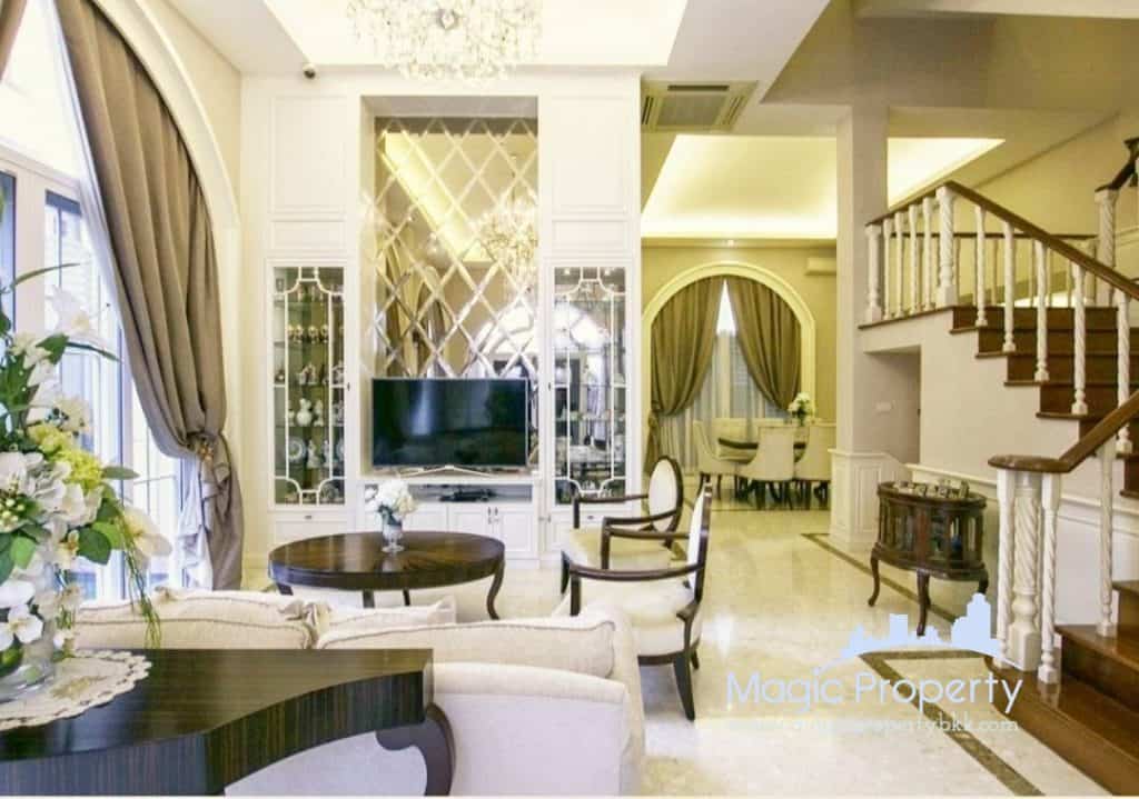 4 Bedrooms Single House For Rent, Living Area 400 Sqm, Land Size 69 Sq.wah. Located at Sukhumvit 4 Alley, Khlong Toei, Bangkok...