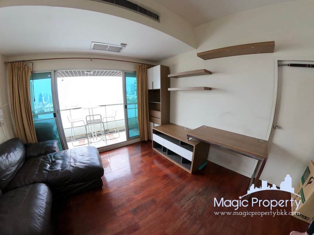 1 Bedroom Condominium For Sale in Baan Nonzee. Located at Thanon chan, Chong Nonsi, Yan Nawa, Bangkok 10120...