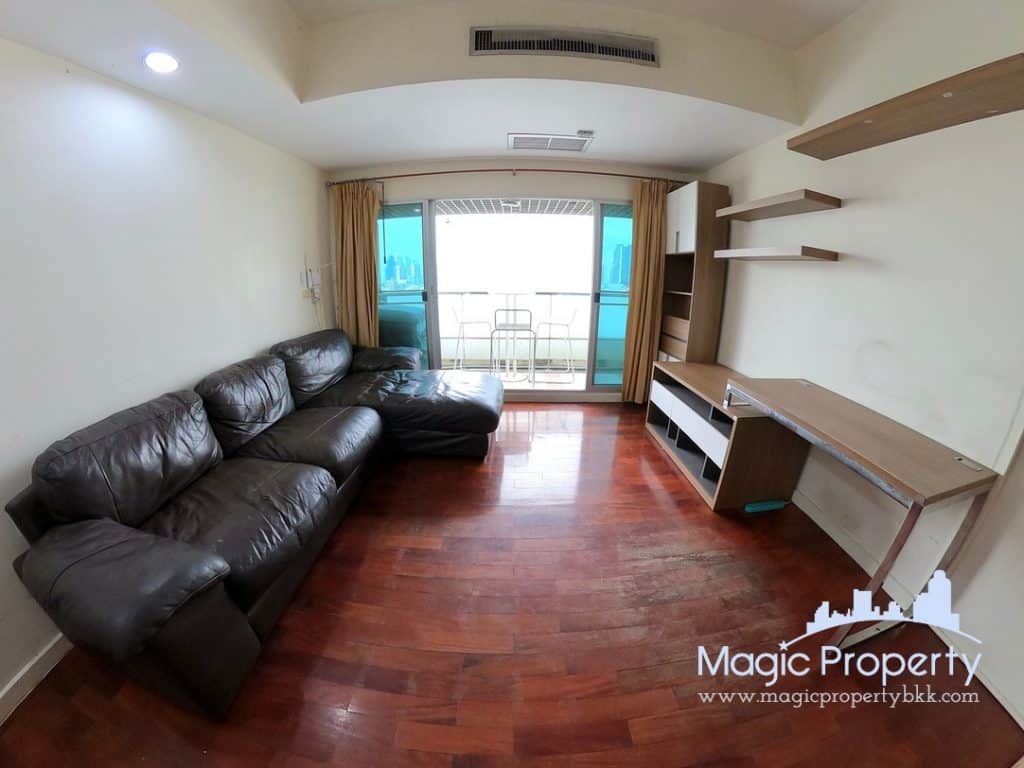 1 Bedroom Condominium For Sale in Baan Nonzee. Located at Thanon chan, Chong Nonsi, Yan Nawa, Bangkok 10120...