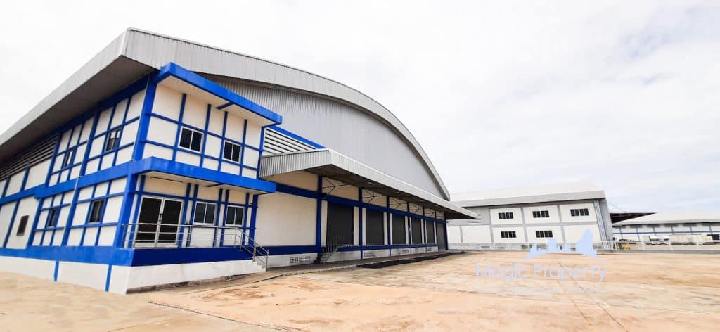 Warehouse For Rent Bang Phriang, Bang Bo, Samut Prakan Property Code MGP636 Dimension 48 X 78 Meters Area 3816 Sq.m Span 24 Meters Floor Load 3 Tons Clear height 8.2 Meters and highest 16 Meters Number of Dock 5 Number of Ramp 1 Deposit 3 months and 1 month advance Rental Minimum 3 years Contract Rental 120.THB/Sq.m Rental Price 457,920.THB/Month