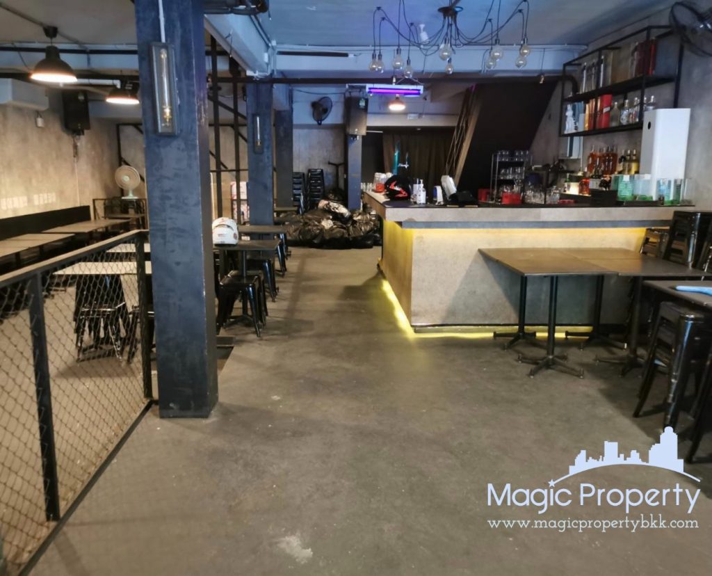 Commercial Building For Rent. Located Soi Sukhumvit 63 (Near Don Donki Mall), Khlong Tan Nuea, Watthana, Bangkok 10110....