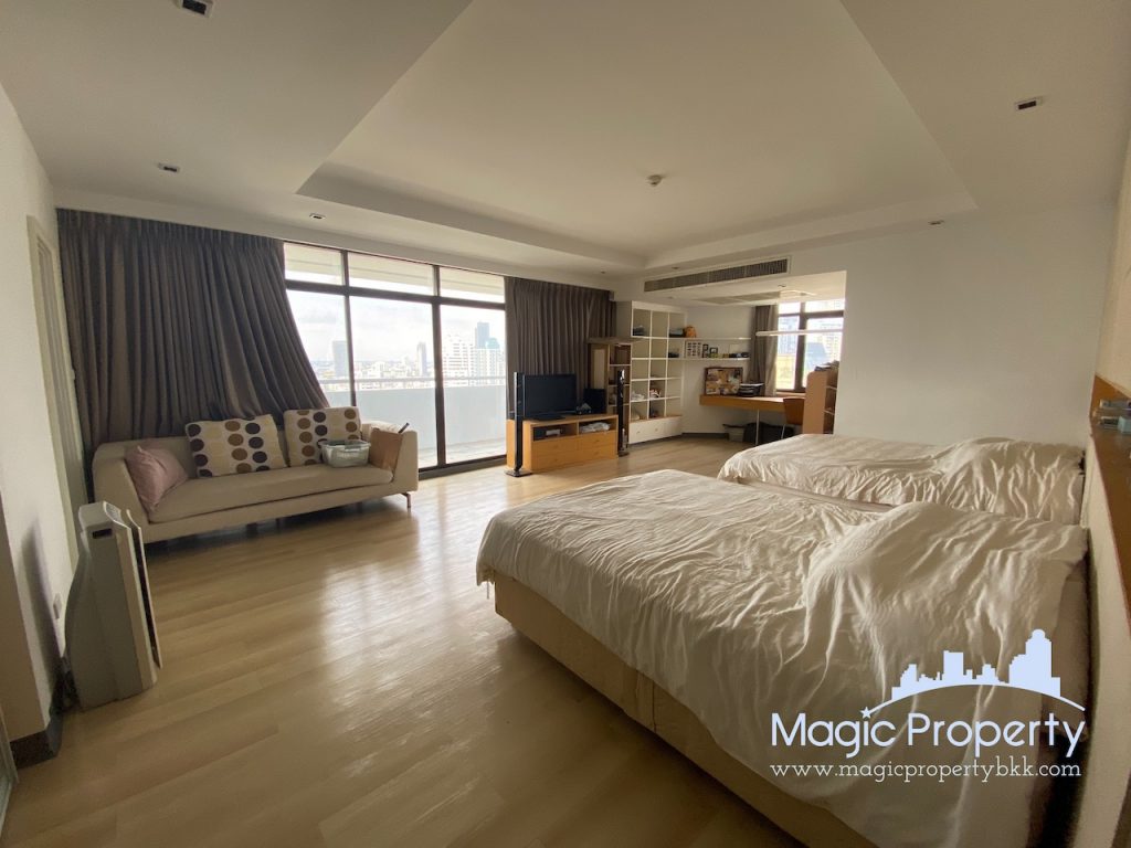 5 Bedrooms Condominium For Sale in The Waterford Park Sukhumvit 53. Located at Soi Pai Di Ma Din Klang, Khwaeng Khlong Tan Nuea, Khet Watthana..5 Bedrooms Condominium For Sale in The Waterford Park Sukhumvit 53. Located at Soi Pai Di Ma Din Klang, Khwaeng Khlong Tan Nuea, Khet Watthana..