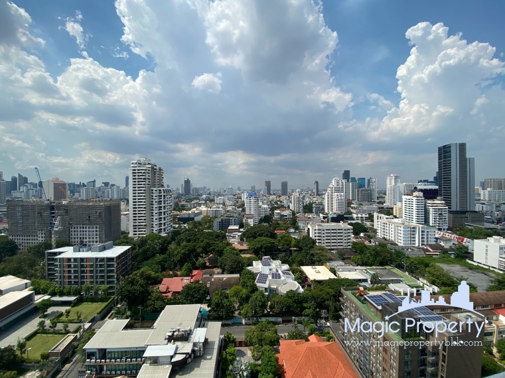 5 Bedrooms Condominium For Sale in The Waterford Park Sukhumvit 53. Located at Soi Pai Di Ma Din Klang, Khwaeng Khlong Tan Nuea, Khet Watthana..