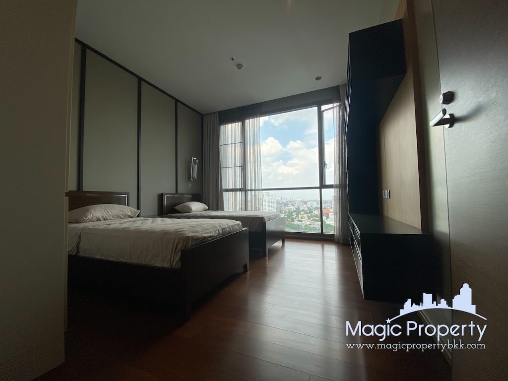 2 Bedroom For Rent in Quattro by  Sansiri condominium. Located at Soi Thong Lo 4, Khwaeng Khlong Tan Nuea, Khet Watthana, Bangkok 10110. Near BTS Thong Lo