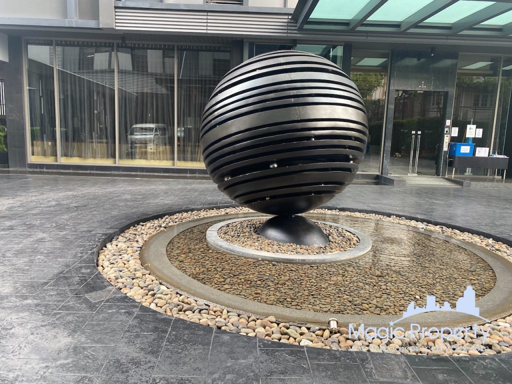 2 Bedroom For Rent in Quattro by  Sansiri condominium. Located at Soi Thong Lo 4, Khwaeng Khlong Tan Nuea, Khet Watthana, Bangkok 10110. Near BTS Thong Lo