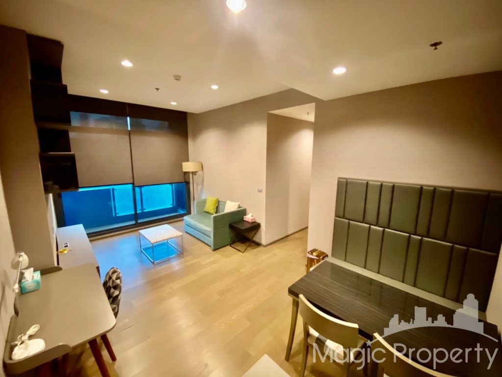 2 Bedroom Condominium For Sale in The Diplomat Sathorn. Located at Sathon road, Silom, Bang Rak, Bangkok 10500. Near BTS Surasak.