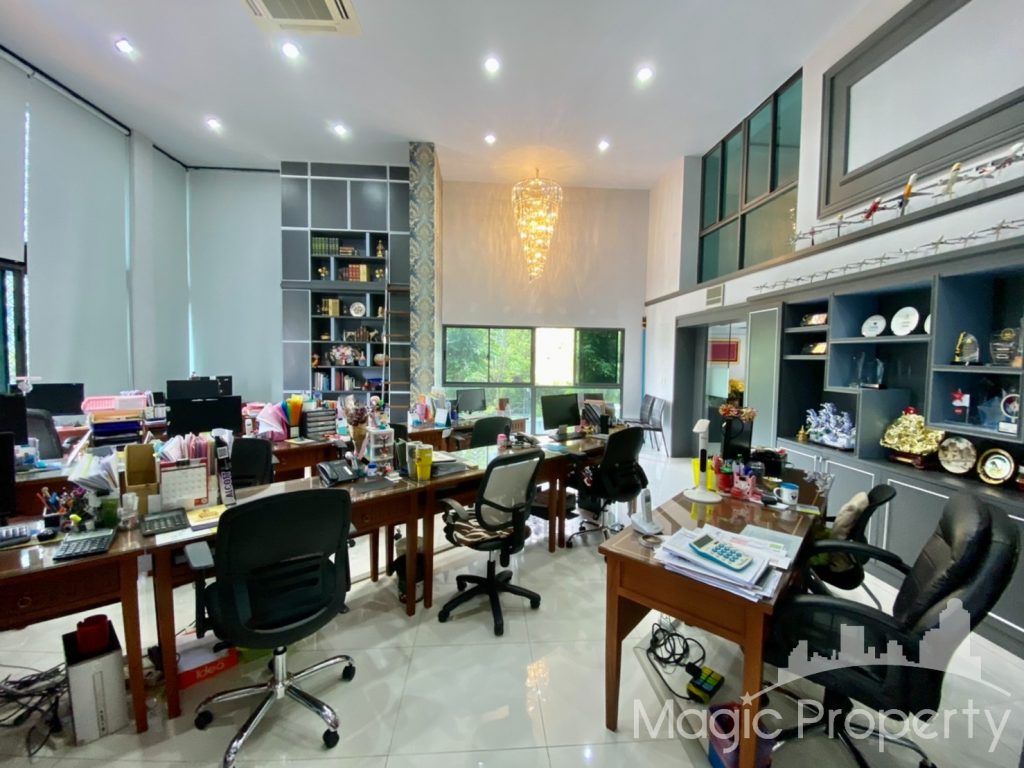 2 Buildings together in Jade Height Sathorn-Rama 3 Home Office / Townhouse For Sale, Yan Nawa Road, Chong Nonsi, Yan Nawa, Bangkok...