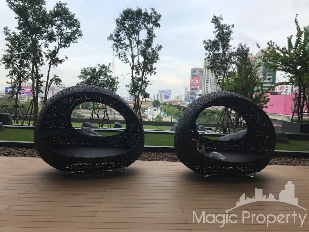 1 Bedroom Condominium for Rent in Life Asoke. Located at Asok Din Daeng road, Khwaeng Bang Kapi, Khet Huai Khawang, Bangkok 10310...