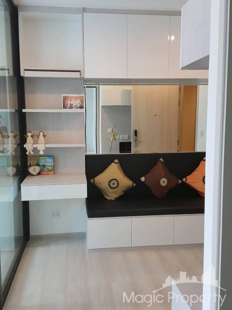 1 Bedroom Condominium for Rent in Life Asoke. Located at Asok Din Daeng road, Khwaeng Bang Kapi, Khet Huai Khawang, Bangkok 10310...