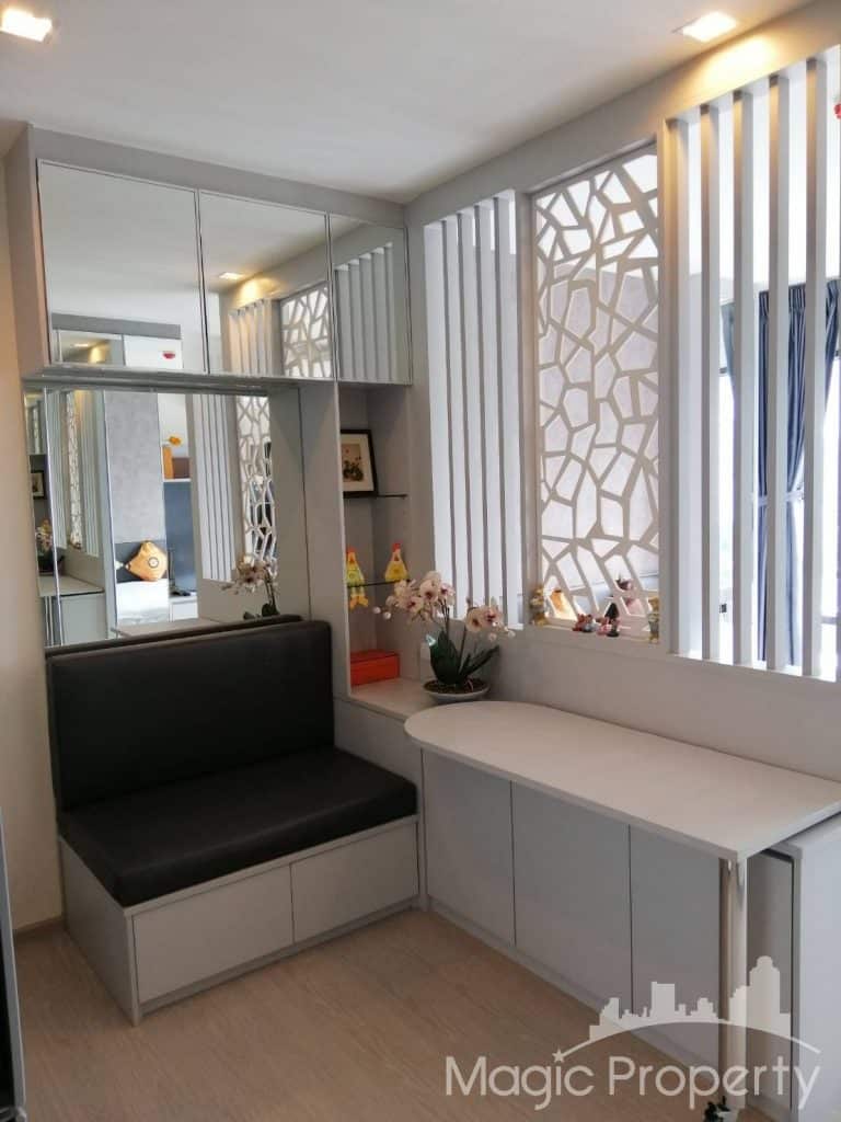 Studio For Rent in Rhythm Sukhumvit 36-38 Condominium. Located at Sukhumvit Rd, Khwaeng Phra Khanong, Khet Khlong Toei, Bangkok 10110.