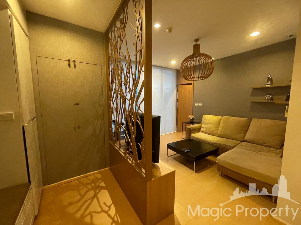 1 Bedroom Condominium For Rent in The Alcove Thonglor 10 Near Don Donki Mall. Located at Ekkamai Soi 5, Khlong Tan Nuea, Watthana, Bangkok...
