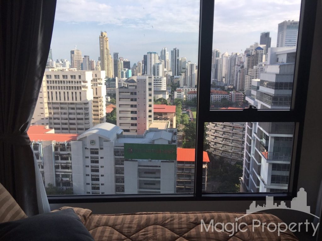 Studio For Rent in Ideo Mobi Asoke Condominium. Located at New Phetchaburi Rd, Bang Kapi, Huai Khwang, Bangkok 10310. Near MRT Phetchaburi..