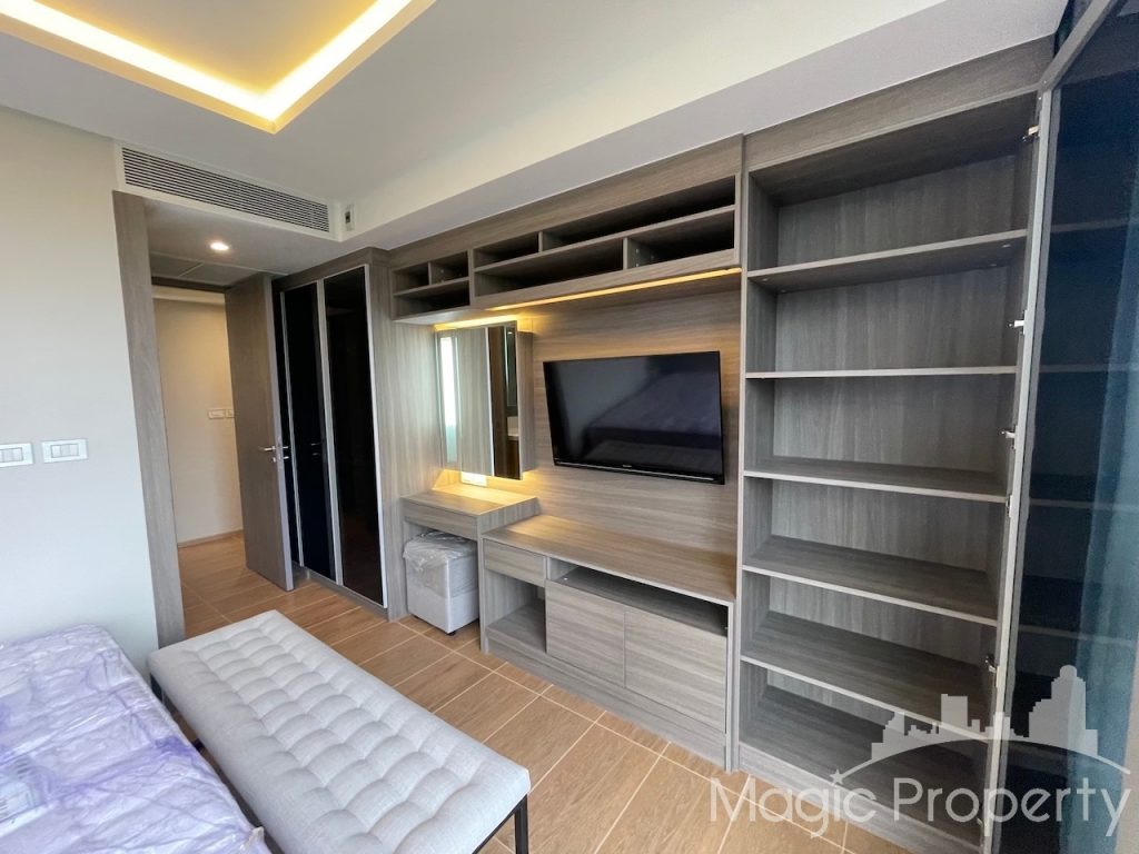 Brand New 2 Bedroom Condominium For Sale in URBITIA Thong Lo. Located Sukhumvit 36, Phra Khanong, Khlong Toei, Bangkok. Near BTS Thong Lo.