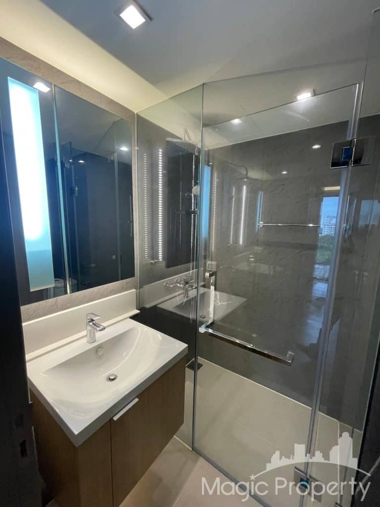 Brand New 2 Bedroom Condominium For Sale in URBITIA Thong Lo. Located Sukhumvit 36, Phra Khanong, Khlong Toei, Bangkok. Near BTS Thong Lo.