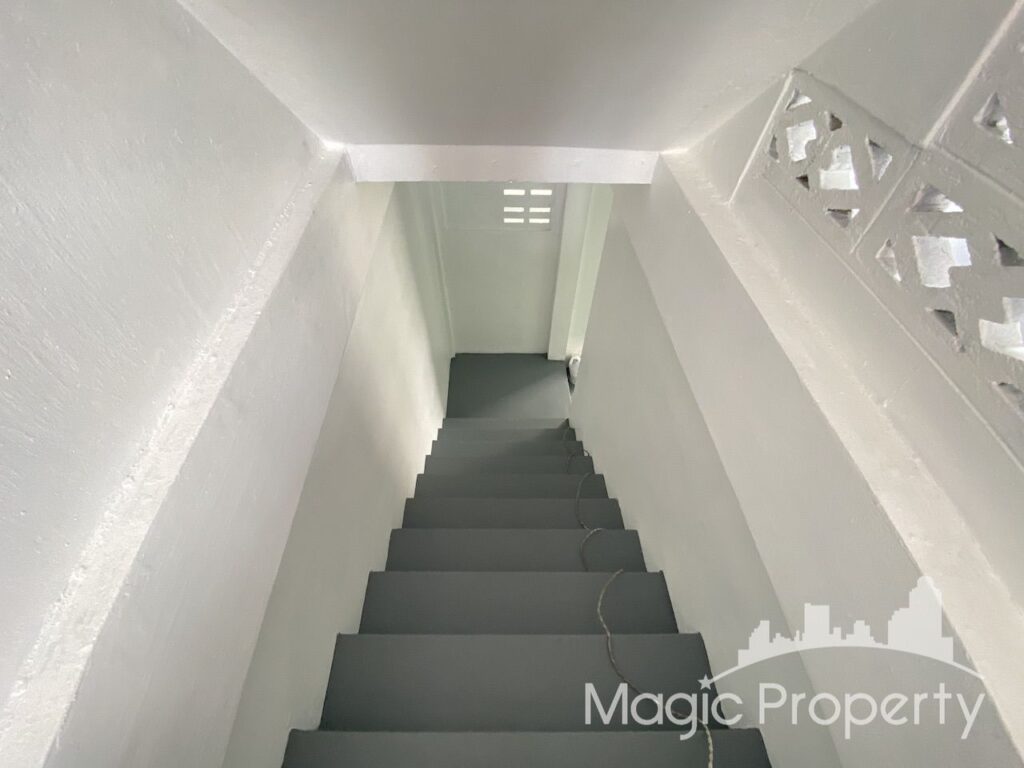 Property Image – Shophouse For Sale in Sukhumvit 71(Pridi 32)