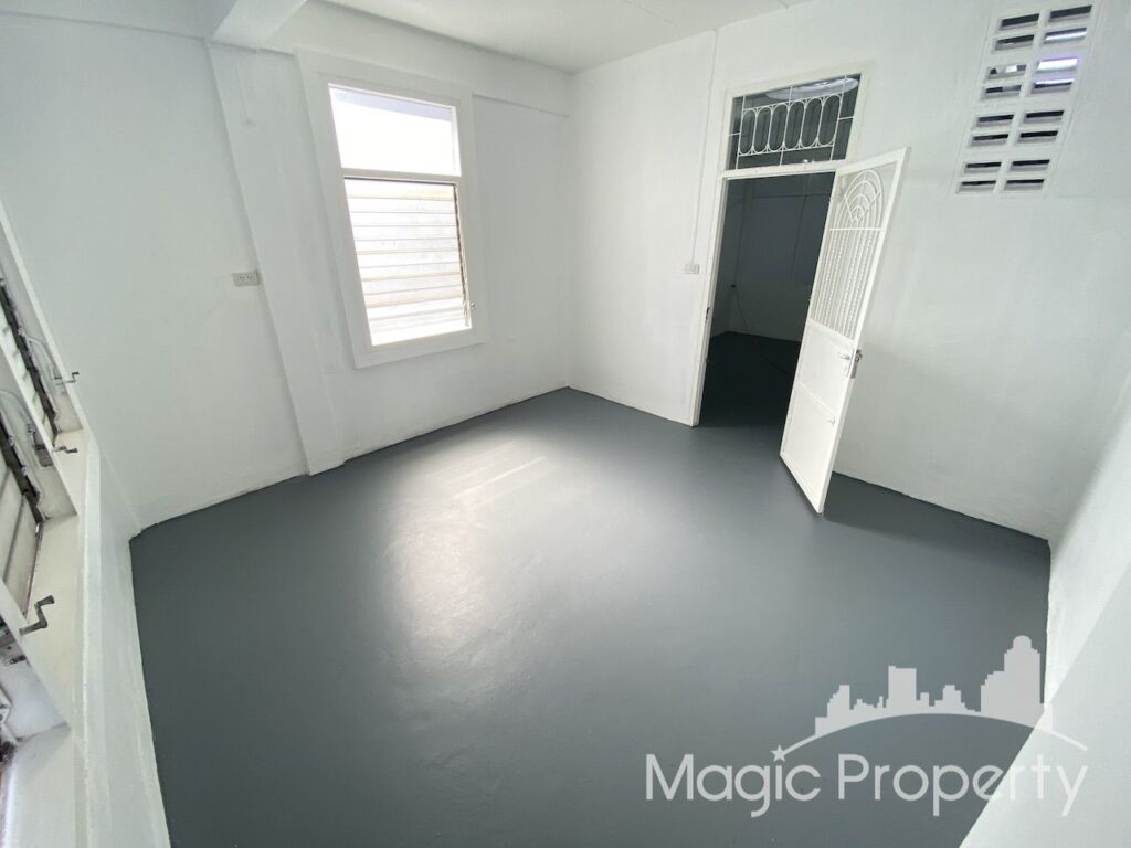 Property Image – Shophouse For Sale in Sukhumvit 71(Pridi 32)