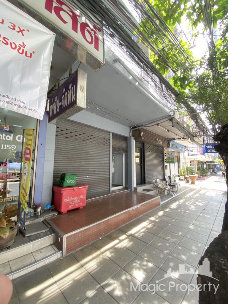 Property Image – Shophouse For Sale in Sukhumvit 71(Pridi 32)