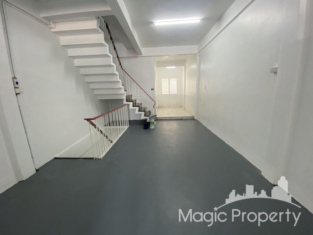 Property Image – Shophouse For Sale in Sukhumvit 71(Pridi 32)