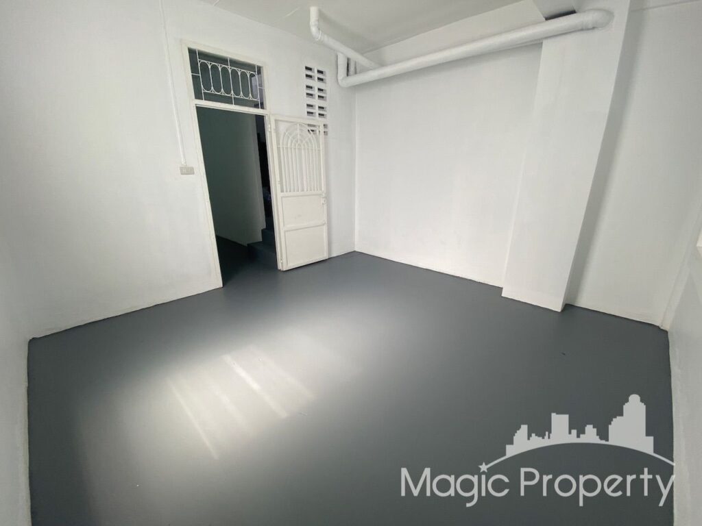 Property Image – Shophouse For Sale in Sukhumvit 71(Pridi 32)