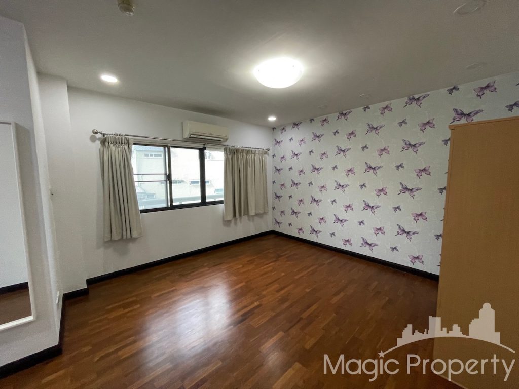 Property Image – Lotus Point Elegant Townhouse