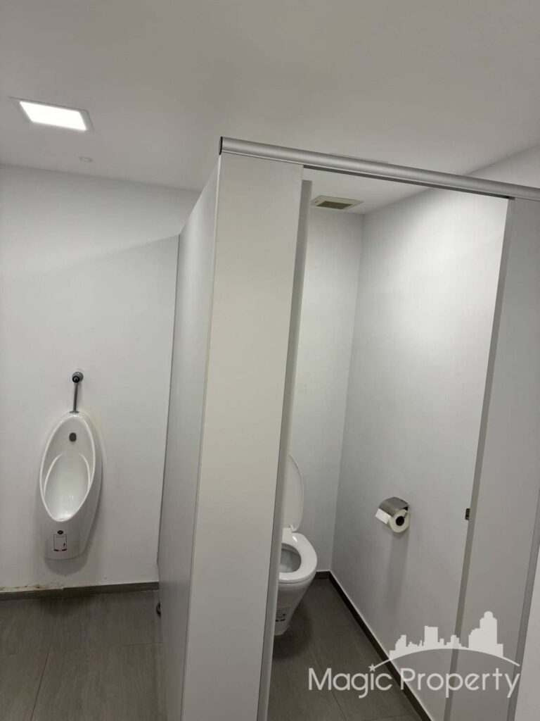 Property Image – Richmond Office Building Sukhumvit 26