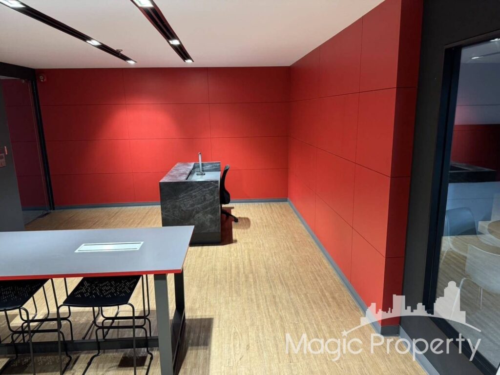 Property Image – Richmond Office Building Sukhumvit 26